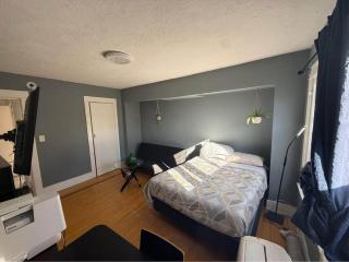 Private Room in East Hollywood - 5
