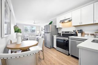 Watershed Beach Retreat 329 - 5