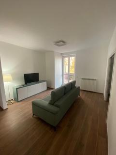 Grazioso appartamento Peschiera Borromeo a 10 minuti in auto da palazzetto Olimpico di Santa Giulia Milano - 0