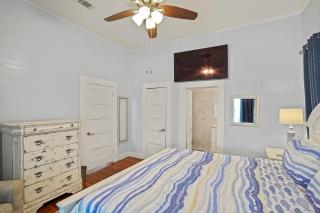 Ivey House by Coastline Vacation Rentals - 1