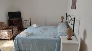 Casa di Anna a Maratea, graziosa e accogliente con spazio esterno privato, servito di bus per le spiagge - 8