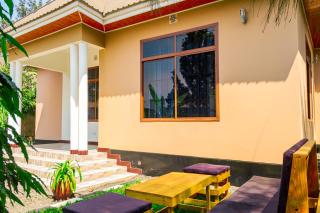 Neylisa Apartments -  - 1