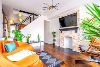 Prime Location Top Rated Clean Parking Free! - Columbus - 1