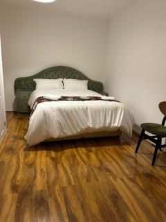 Comfortable Ensuite Room, Near Brick Lane, Close to Metro - 7