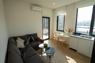 Central Stay Yerevan with Balcony - 7