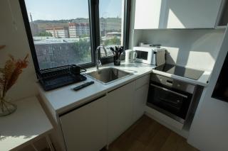 Central Stay Yerevan with Balcony - Erevan - 6