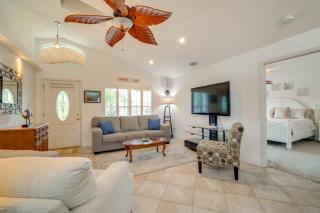Canal-Front Relaxation Crystal River Home with Dock - Crystal River - 5