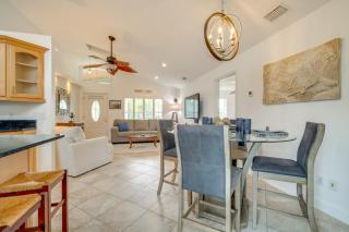 Canal-Front Relaxation Crystal River Home with Dock - Crystal River - 3