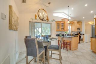Canal-Front Relaxation Crystal River Home with Dock - Crystal River - 2