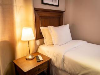 Flame Boutique Hotel - 1