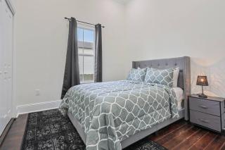 Mid-City home w patio, fire pit & near streetcar - 3