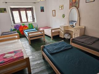 Hostel Ka Doma - Cetinje - 1