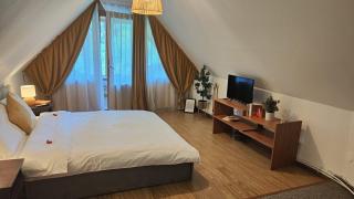 Baroc Boutique Hotel - 3