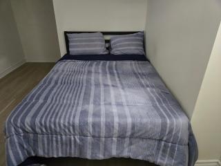 One Bed basement Room - Brampton - 0