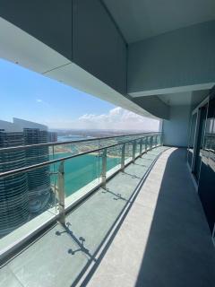 Luxury High-Class Apartmelĺ Alamein Towers with Stunning Panoramic View - 4