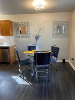 Nice & Cozy Central Location 10 minutes from Downtown Nashville - 3