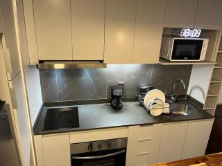 Modern Apartment Metro Plaza Egaña - 5