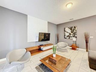 Lovely Hideway for Family with Private Pool & Waterpark - Davenport - 4