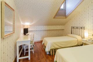 Hotel Azofra - 2