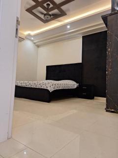 Modern Apartment in a High Rise in Karachi - Centrally located - Karatschi - 1