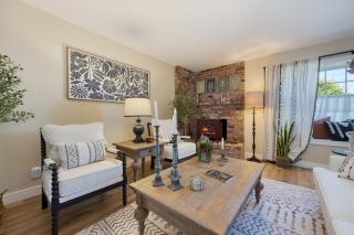 Coastal Gem Near Pismo Beach w Hot Tub Firepit Outdoor Dining Newport Oasis by AvantStay - Arroyo Grande - 3