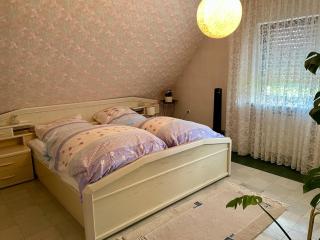 Charming, bright family home with conservatory - 1