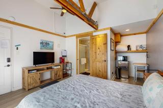 The Chalet at Kings Beach Unit 7 - 4