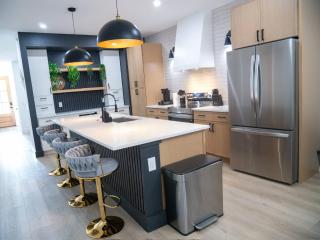 Luxe Stay near Downtown Dallas - 8