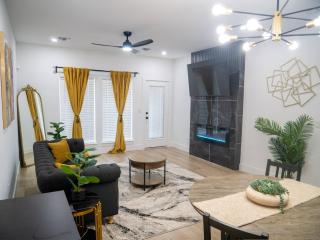 Luxe Stay near Downtown Dallas - 7