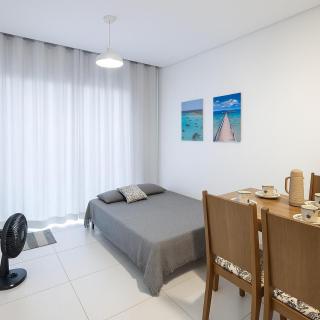 Flats Mar'Bella Pertinho da Praia com Conforto e Tranquilidade, Garagem, Varanda e ArCond - 6