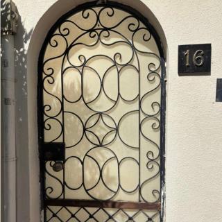 Royal Stay Villa 3 bedrooms Family only - Gedda - 8