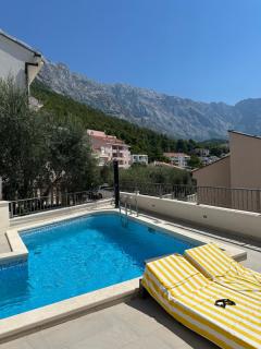 Luxury apartment with PRIVATE swimming pool - 9