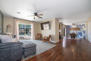 River Fun Awaits Pool, Putting Green, Arcade and More, Sleeps 8 - Yuma - 1