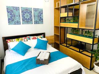 Designer Retreat in the Heart of Cubao - 5