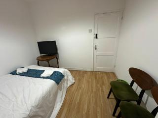 Comfortable 4BR 3BA Full Flat Near Tube, Tower Hamlets - Londra - 2