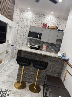 SARATOGA STAY-HOUSe - 0