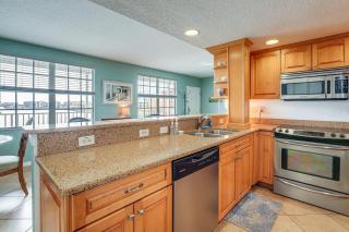 2 Blocks to Clearwater Beach Walkable Coastal Gem - Clearwater Beach - 4