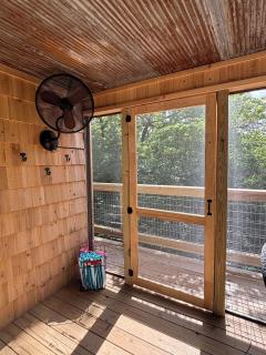 Camptown Cabin - Eagle Rock - 7