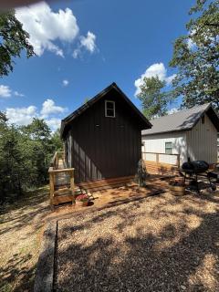 Camptown Cabin - Eagle Rock - 9