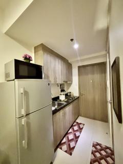 Your Skyline Hideaway - 2