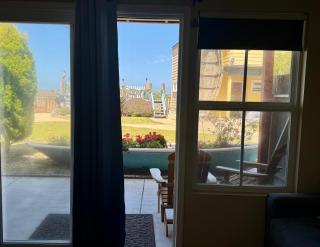 Captain's Inn at Moss Landing - 6