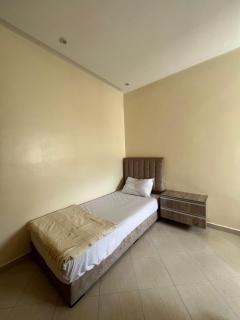 Cozy Apt 10 Min to Beach - 7