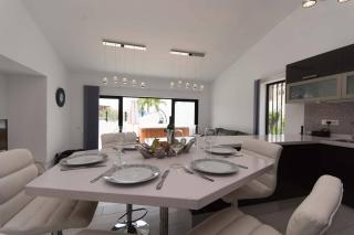Villa Canaria Modern 3 Bedroom Villa Jaccuzi - 5