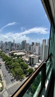 Flat Completo com Piscina, Recepção 24h, Cozinha Completa e Próximo à Praia em Boa Viagem - 4