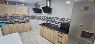 The Family Palace - 7