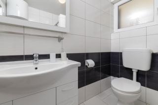 Apartments with parking space Zavala, Hvar - 8710 - 2