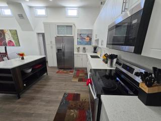 Little Wynwood Oasis - 0