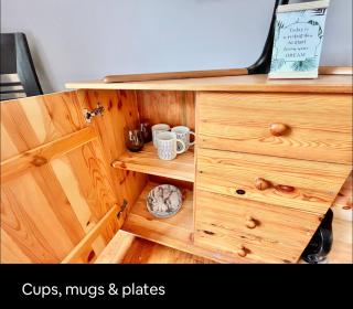 Peg City Queen Guest Suite & Ensuite Bath With Parking - 4