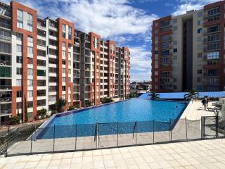 Espectacular Apartamento vía el Peñón - 9