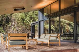 Lakefront Luxury at Okere Falls Lake Rotoiti - Rotorua - 2